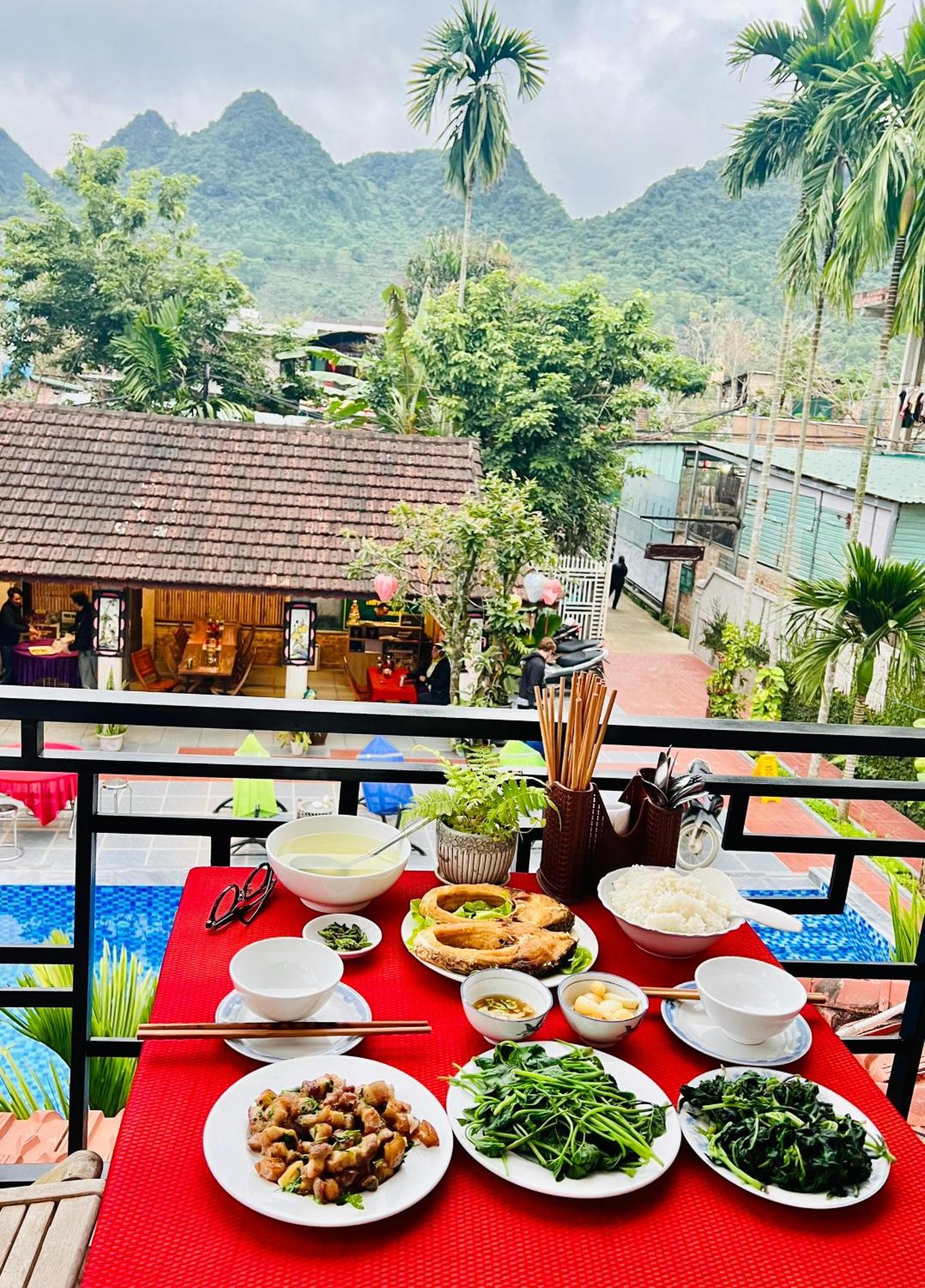 Tropical Valley Homestay - Villas Phong Nha Exteriör bild